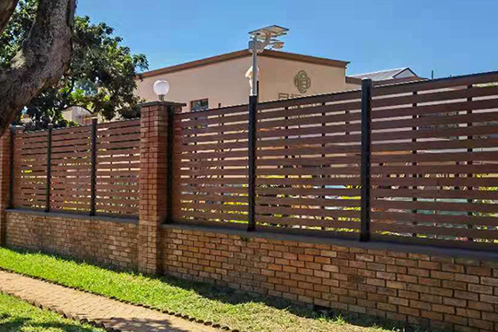 Full-trellis Fence