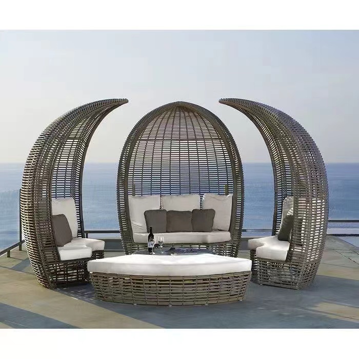 Modern Round Daybed with Canopy Rattan Woven 