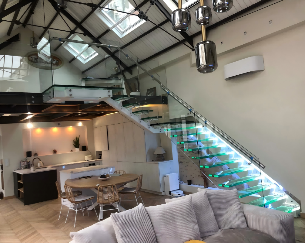 Glass Floating Stair