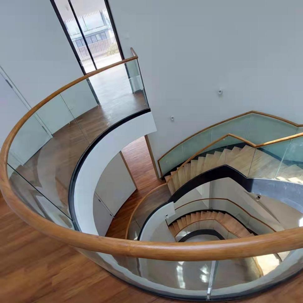 Curved stair With wood tread